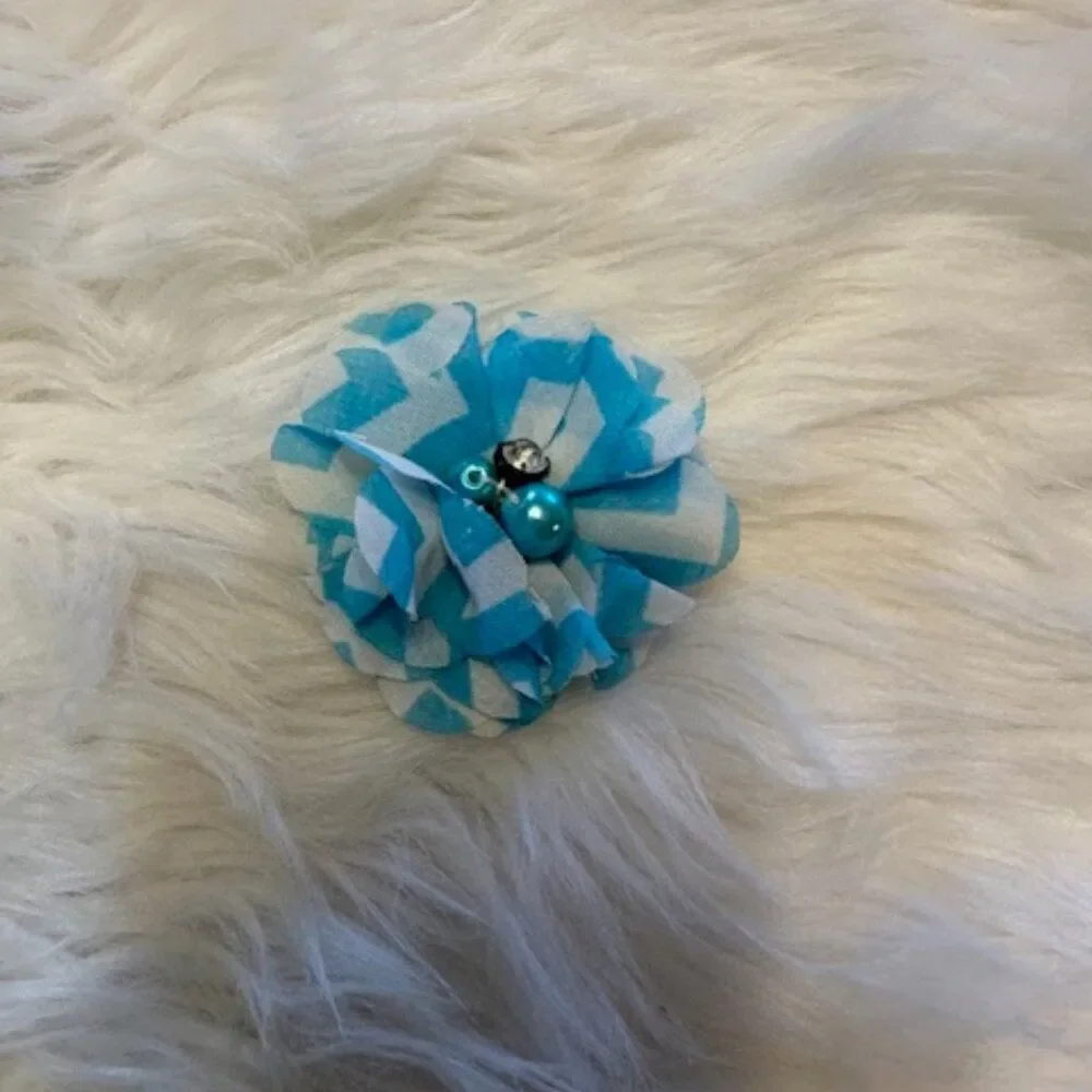 ****** Bundle (3) of Chiffon Flower Hairbows   5B8085  Handmade NWT Boutique